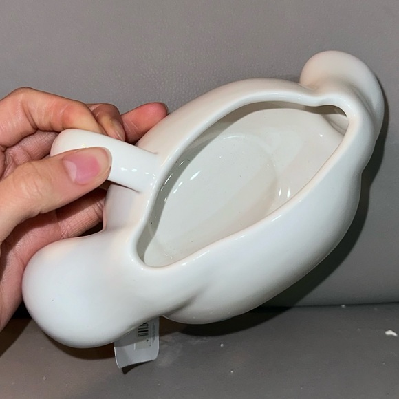 Bioworld Cinnamoroll 3D Sculpted Character Ceramic Mug - Picture 5 of 10